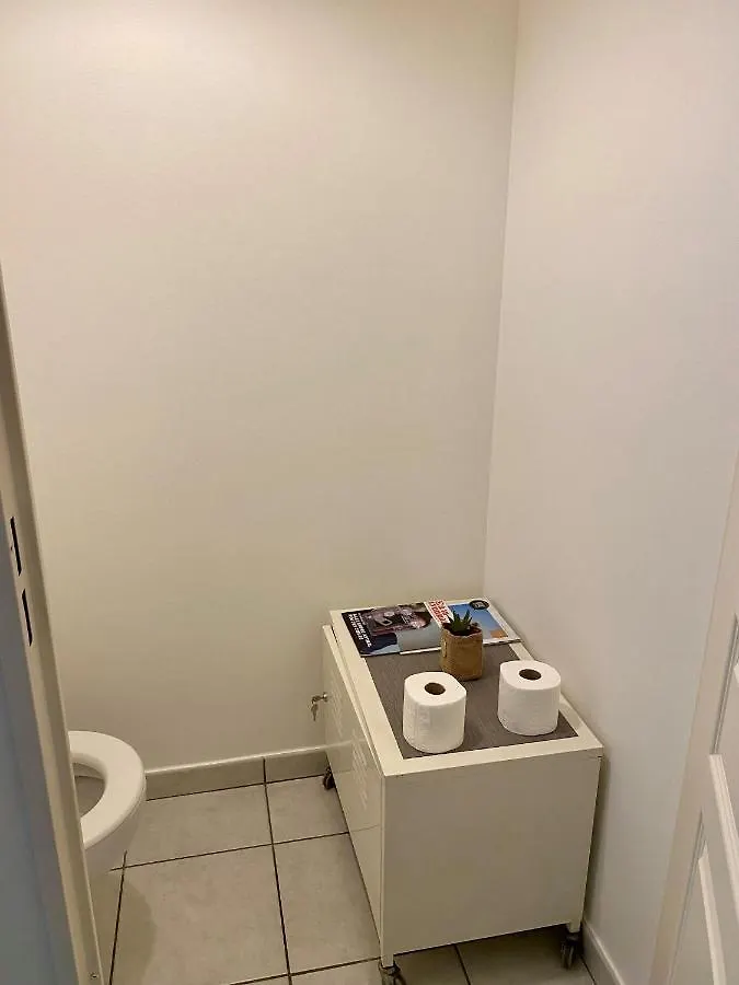 Appartement Residence Quartier Vilette Paul Bert Box Garage Lyon 0*,  Frankrijk