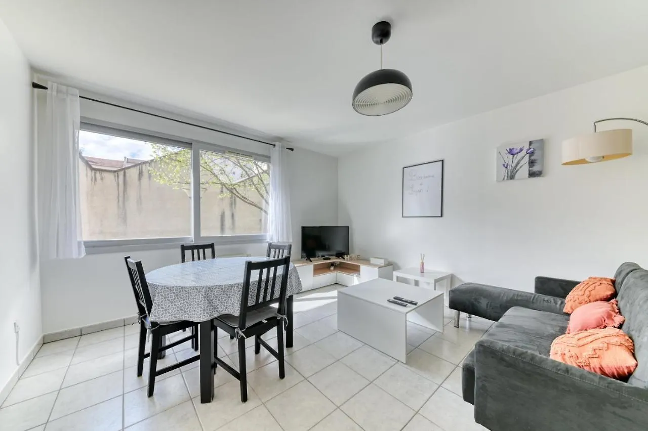 Appartement Residence Quartier Vilette Paul Bert Box Garage Lyon